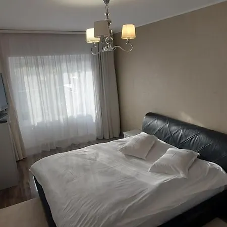 Zen Apartament Apartman Bukarest